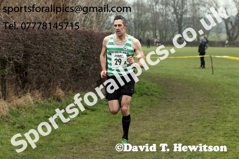 Veteran mens 2018 Durham Cathedral Cross Country Relays. Photo:  David T. Hewitson/Sports for All Pics